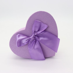 Подарочная коробка в форме сердца фиолетовая 16x14 - увеличить