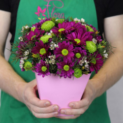 Купить цветы в коробке с доставкой по Химкам недорого - «Флора Москва»