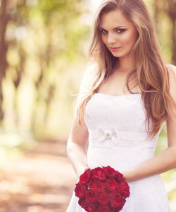 Свадебный букет из красной розы - увеличить