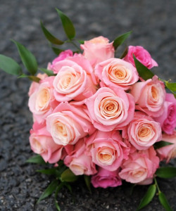 Букет невесты из роз нежно-розового цвета - увеличить