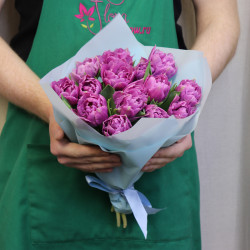 Букет из 15 фиолетовых тюльпанов - увеличить