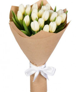 Букет 19 белых тюльпанов - увеличить
