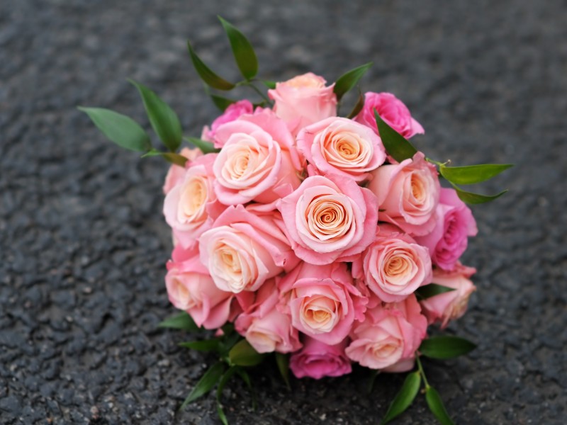 Букет невесты из роз нежно-розового цвета